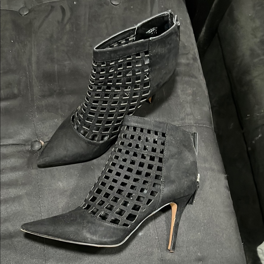 Elegant Black Women's Heeled Boots